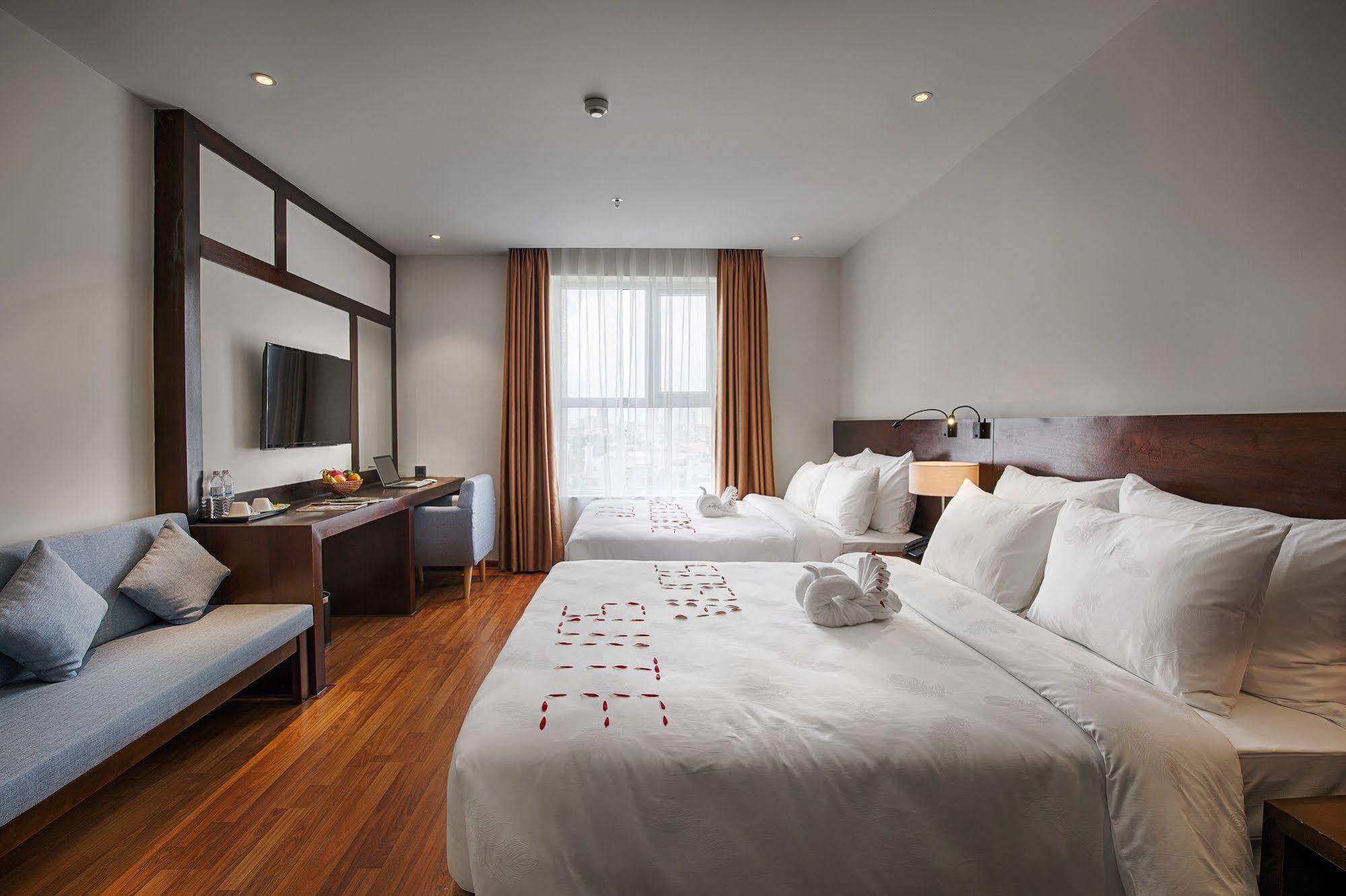 Sofia Suite Hotel Danang מראה חיצוני תמונה
