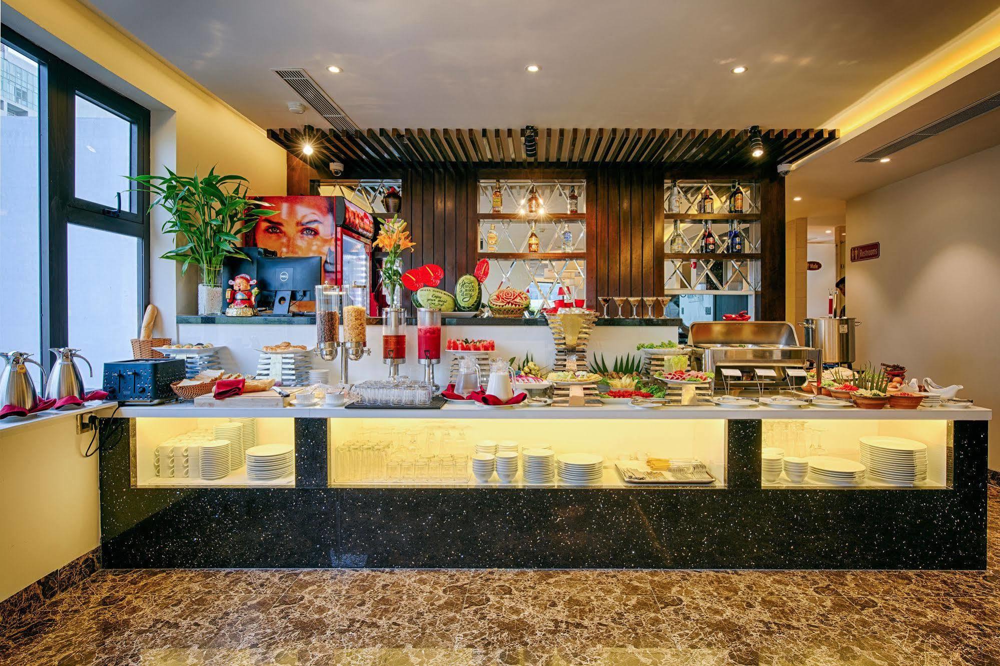 Sofia Suite Hotel Danang מראה חיצוני תמונה